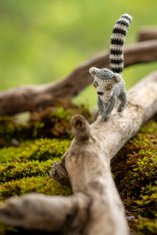 Micro miniature realistic lemur