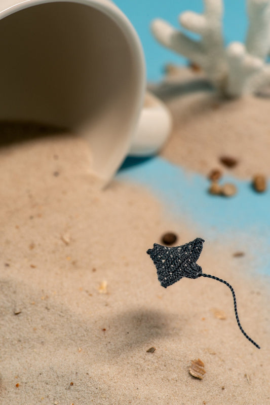 Micro crochet stingray
